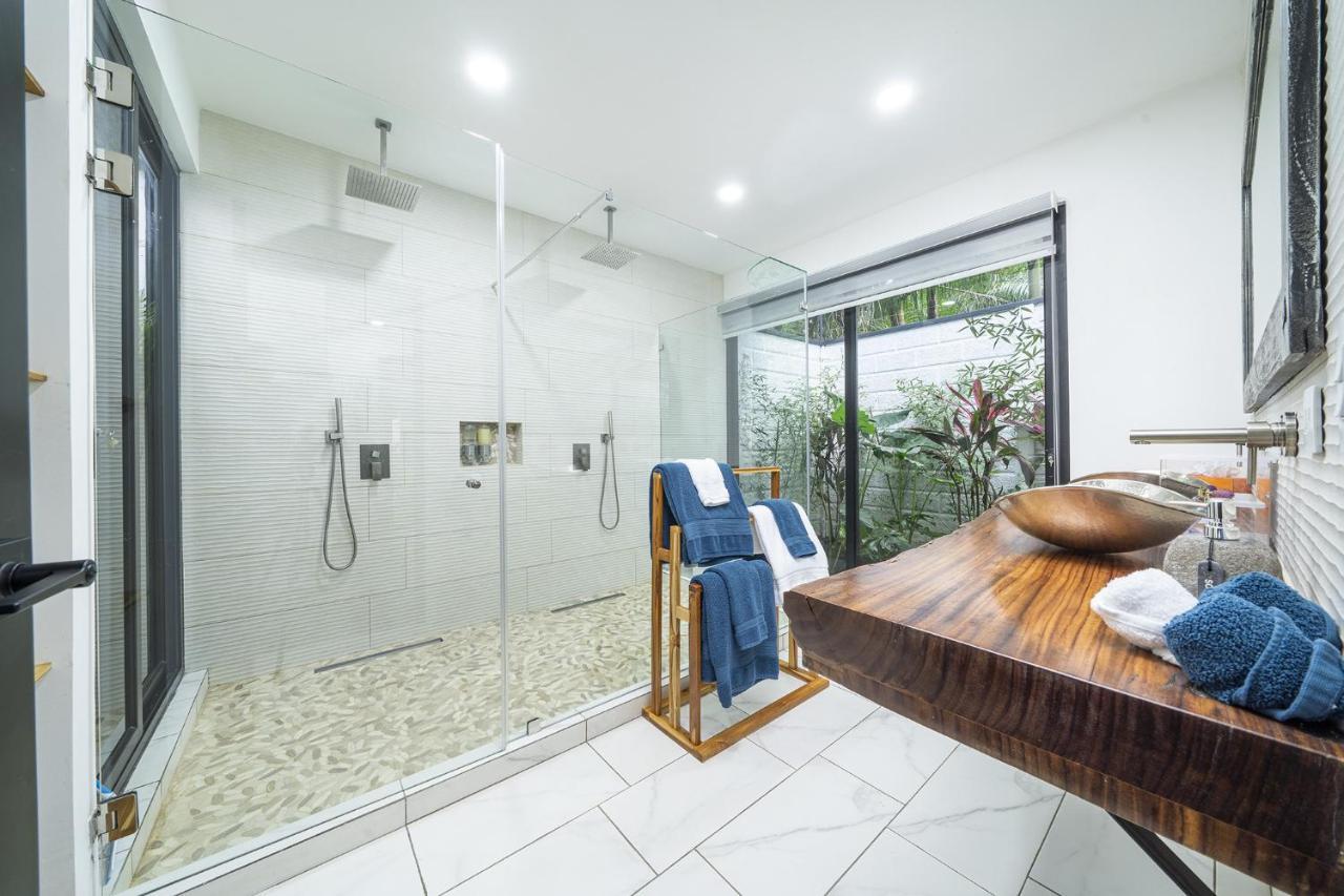 Playa Potrero - New Modern House, Pool In Guitar Shape - Casa Guitarraヴィラ エクステリア 写真